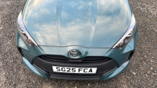Toyota Yaris 1.5 Hybrid Icon 5dr CVT Hybrid Hatchback